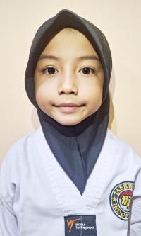 Foto Alika Zia Nazafarin